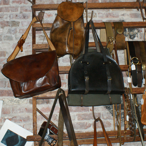 Leatherwork Class - Custom Leather Bag - Craftsman Ave