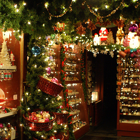 Chelsea Christmas Shop - CLOSED